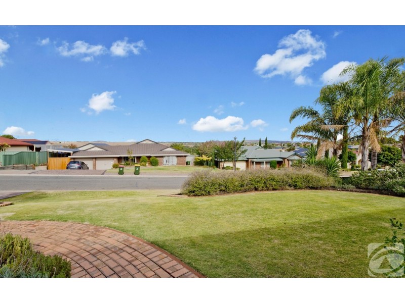 8 Finch Place, Hewett SA 5118