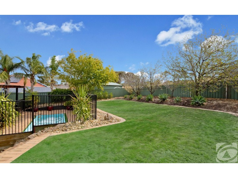 8 Finch Place, Hewett SA 5118