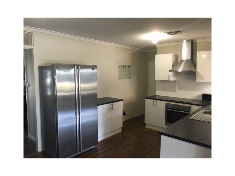 23 Urlwin Ave, Evanston Park SA 5116