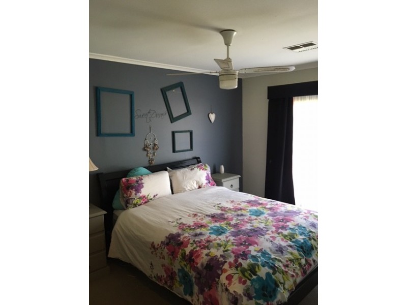 23 Urlwin Ave, Evanston Park SA 5116