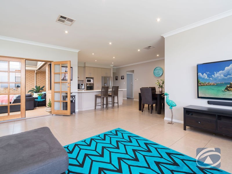 99 Kingfisher Drive, Hewett SA 5118