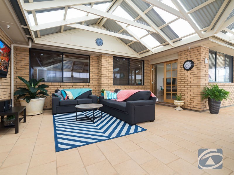 99 Kingfisher Drive, Hewett SA 5118