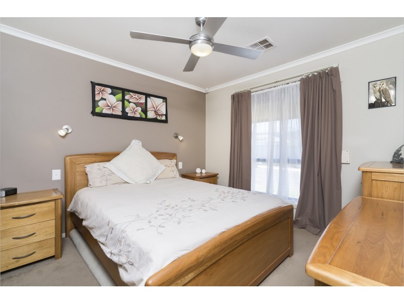 9. St Andrews Drive, Elizabeth Park SA 5113