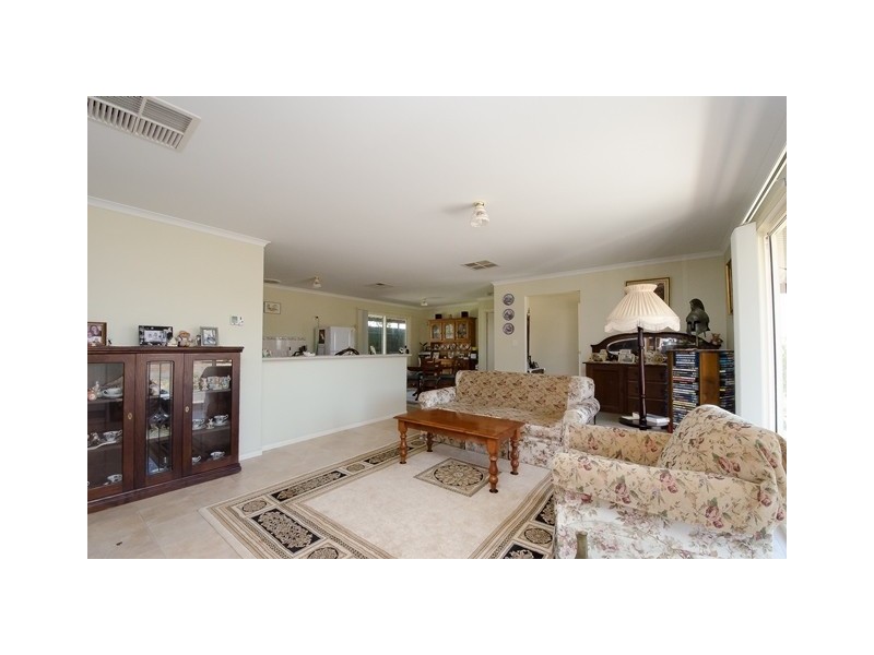 2 Dohnt Road, Lewiston SA 5501