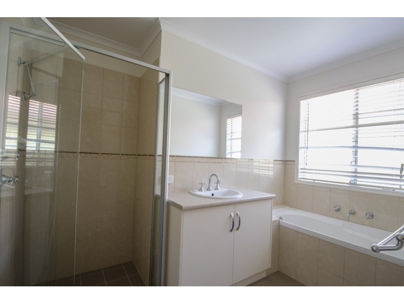 9 Dyson Street, Evanston SA 5116