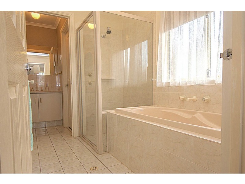 9 Teal Court, Hewett SA 5118