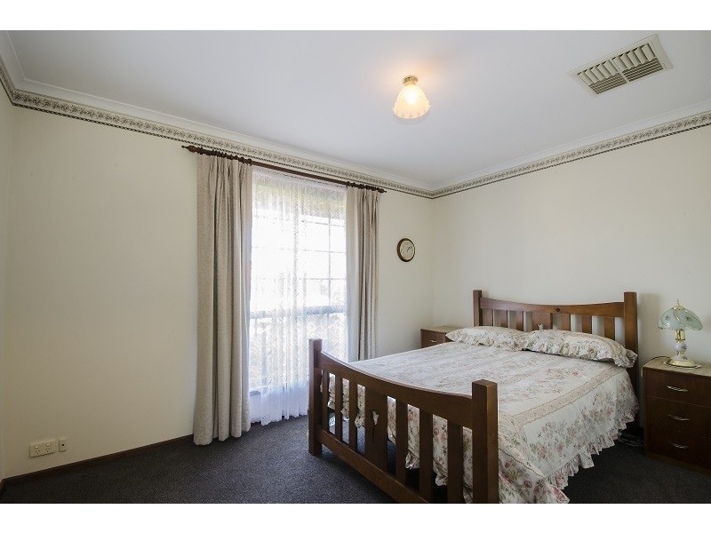 33 Elmwood Circuit, Blakeview SA 5114