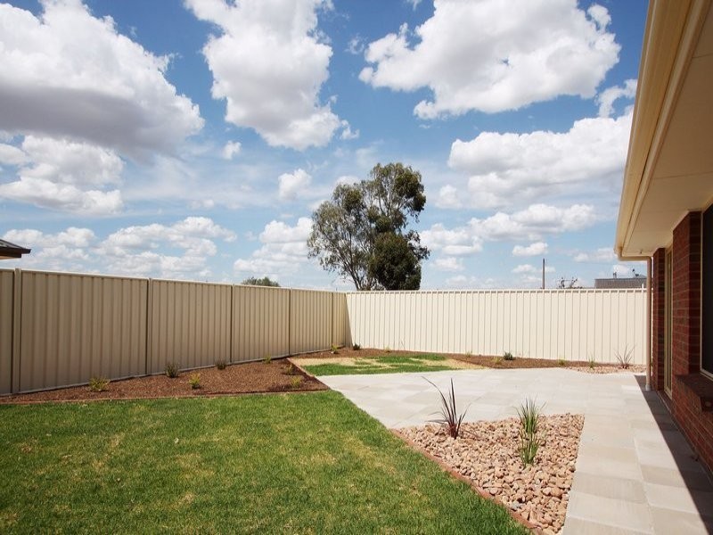 30 Chellaston Rd, Munno Para West SA 5115