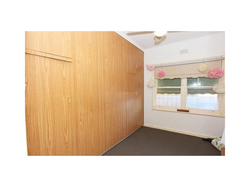 2. Sambell Court, Evanston Park SA 5116