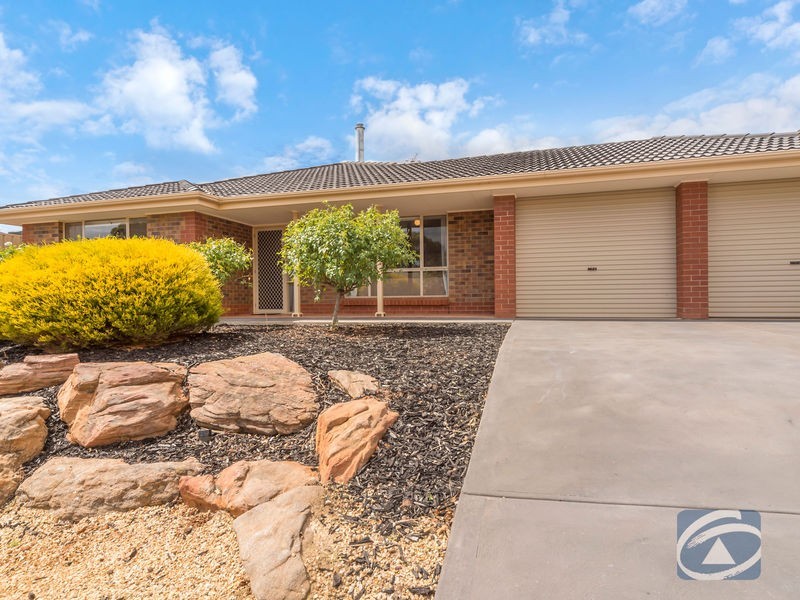 44 Thompson Circuit, Evanston Park SA 5116