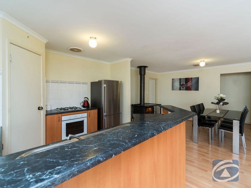 44 Thompson Circuit, Evanston Park SA 5116