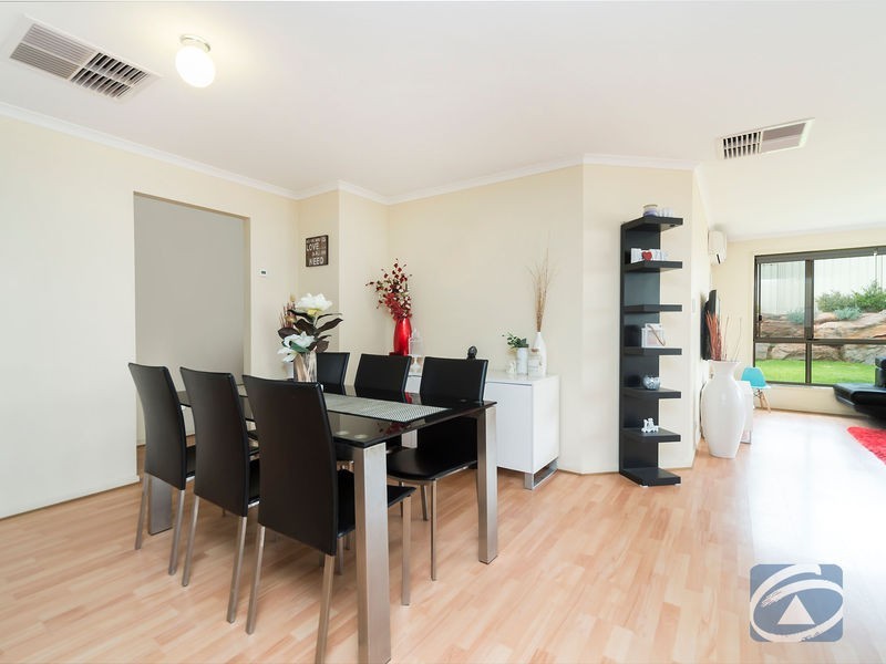 44 Thompson Circuit, Evanston Park SA 5116