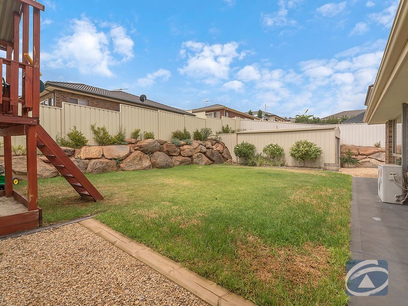 44 Thompson Circuit, Evanston Park SA 5116