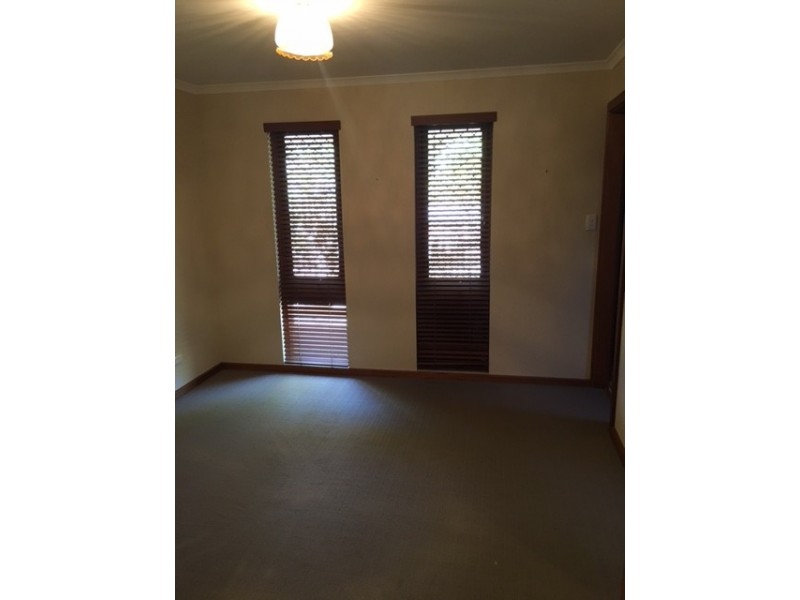 17A Selangor Avenue, Fairview Park SA 5126