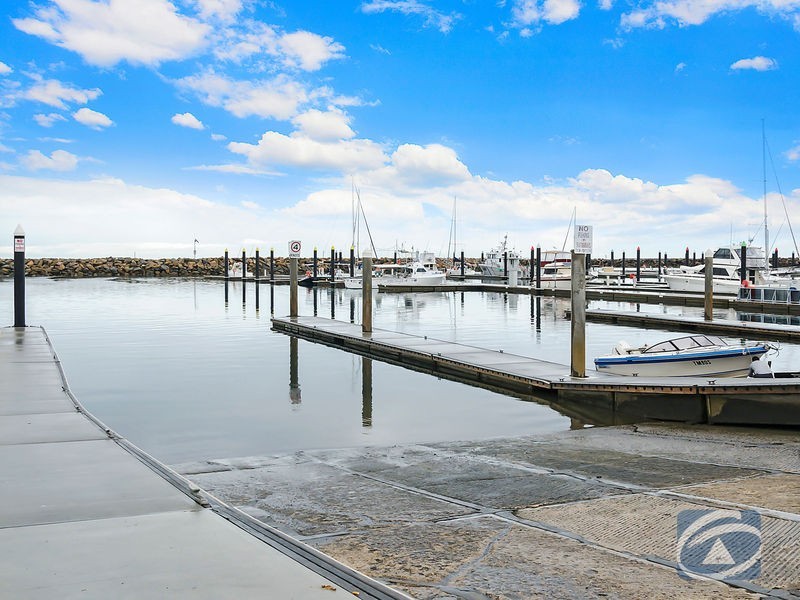 14 Southern Myth Drive, North Haven SA 5018