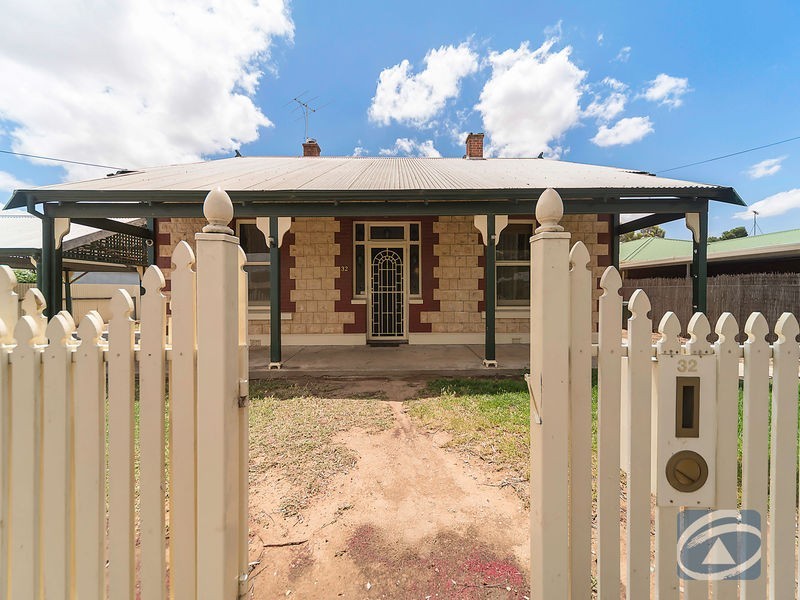 32.. Paxton Street, Willaston SA 5118