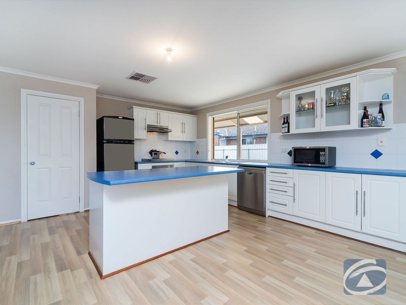 1 Wren Crescent, Paralowie SA 5108