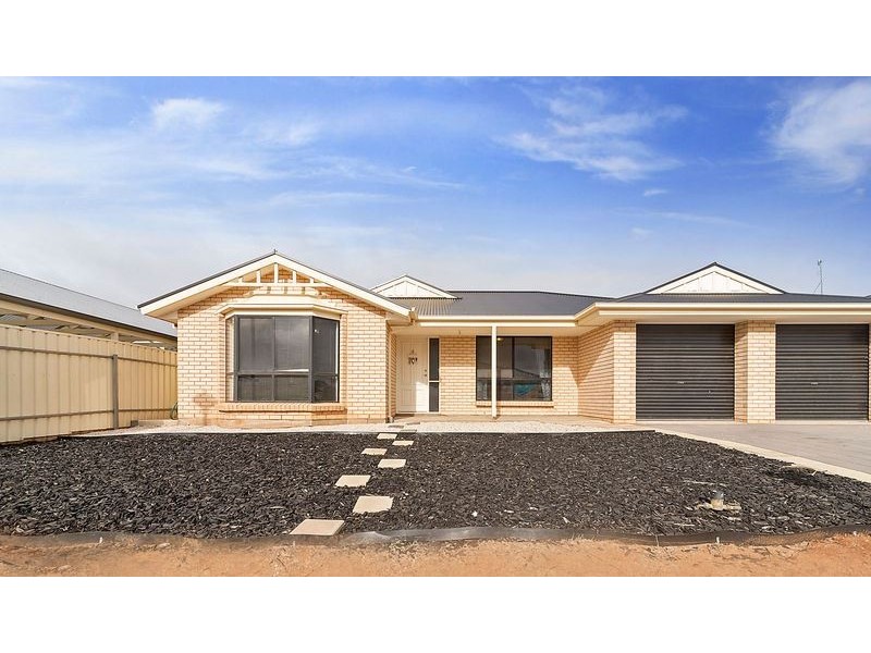 2 McLaren Court, Munno Para West SA 5115
