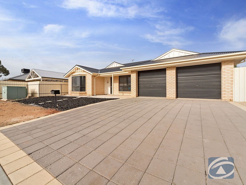 2 McLaren Court, Munno Para West SA 5115