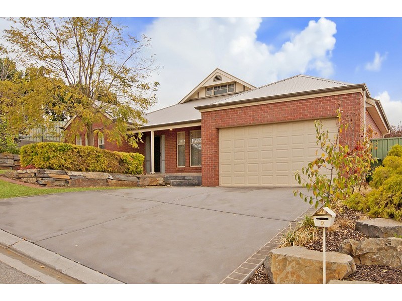 9 Greaves Crt, Evanston Park SA 5116