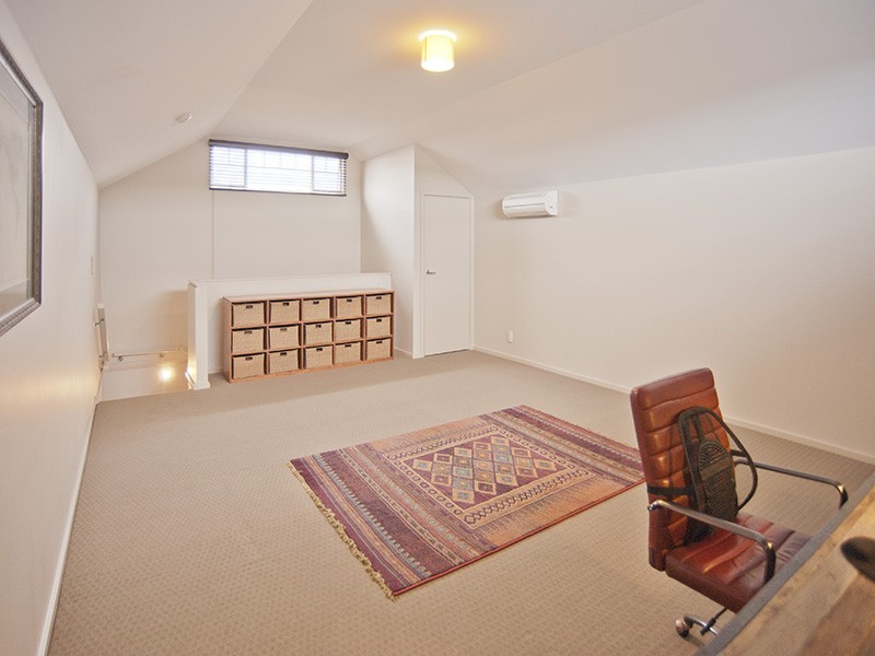 9 Greaves Crt, Evanston Park SA 5116