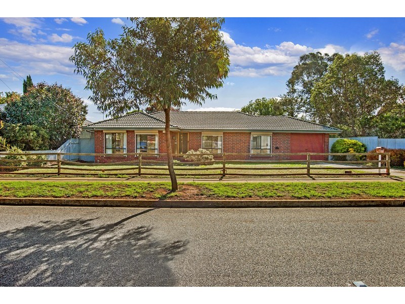 4 Marnhull Street, Elizabeth Grove SA 5112