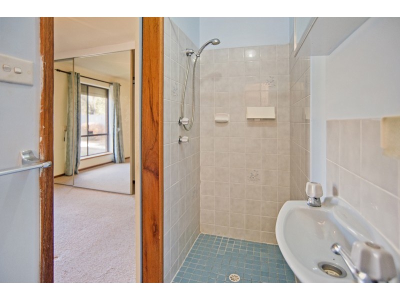 4 Marnhull Street, Elizabeth Grove SA 5112