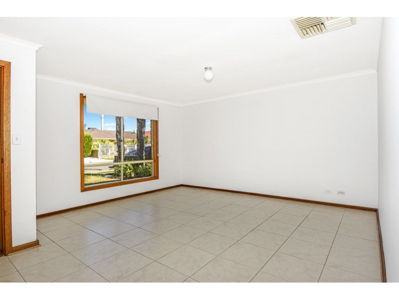 3. Banff Street, Burton SA 5110