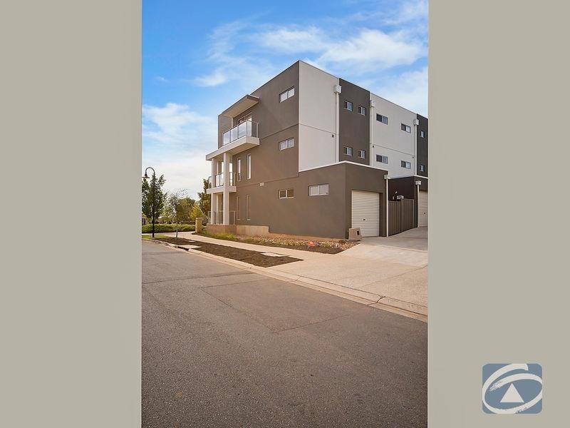 1/16 Swinden Cres, Blakeview SA 5114