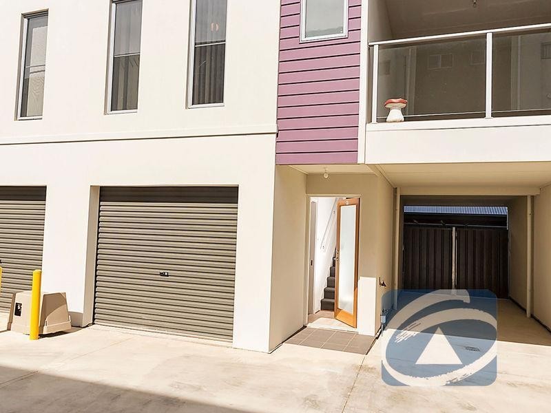14/16 Swinden Cres, Blakeview SA 5114