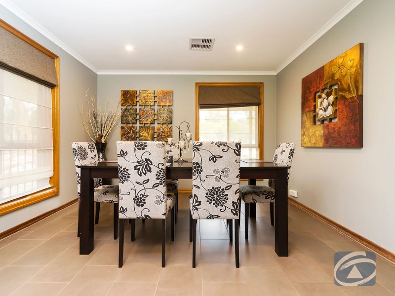 27 The Barracks, Cockatoo Valley SA 5351