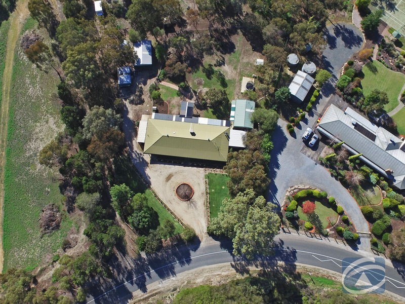 27 The Barracks, Cockatoo Valley SA 5351