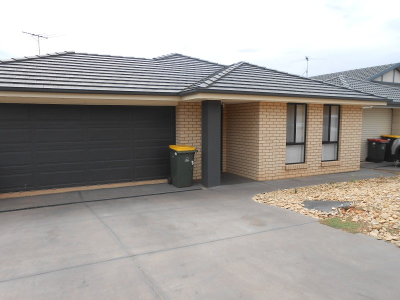 51a Mitchell Drive, Evanston Park SA 5116