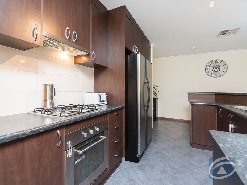 2. McLaren Court, Munno Para West SA 5115