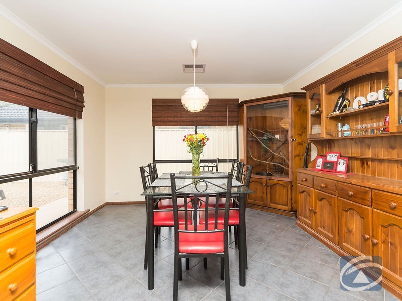 2. McLaren Court, Munno Para West SA 5115