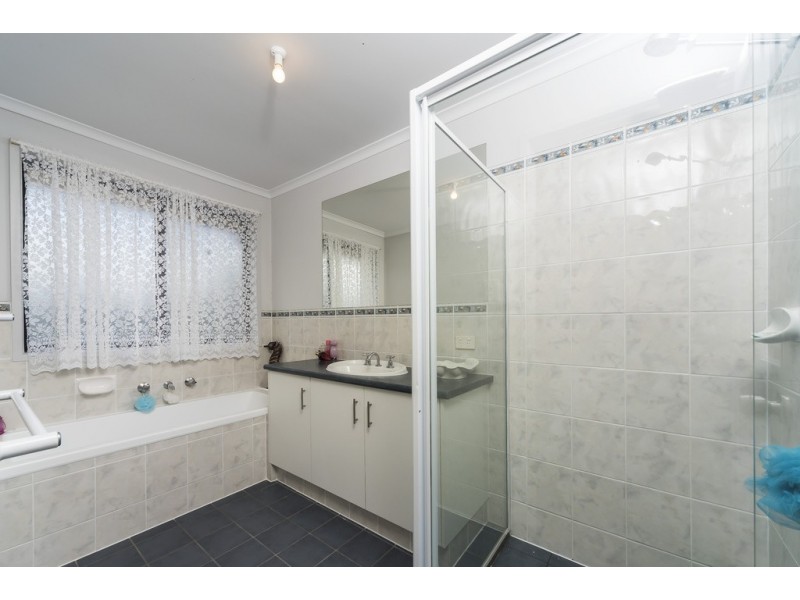 13 Swallow Drive, Hewett SA 5118