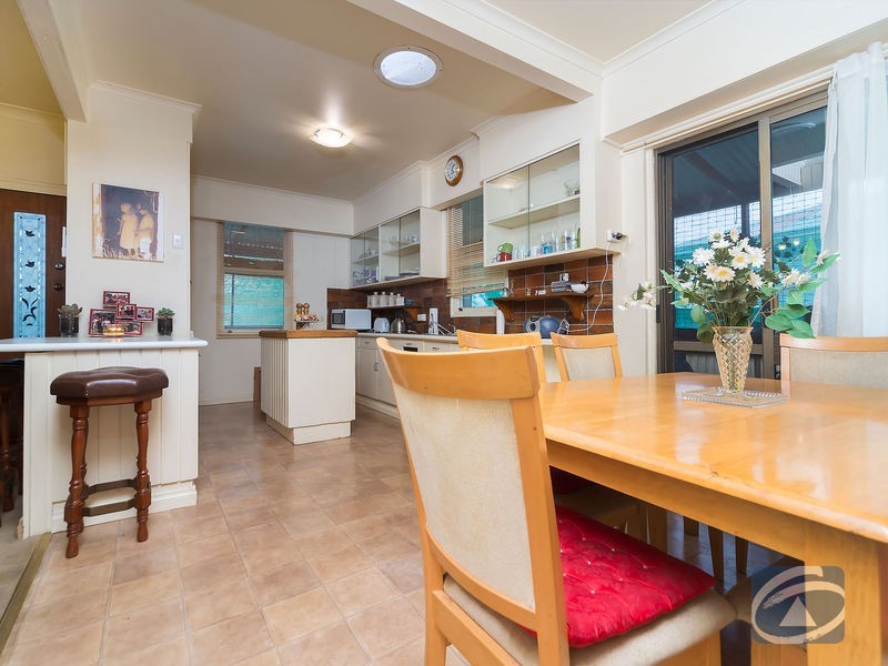 6 Curlew Crescent, Thompson Beach SA 5501