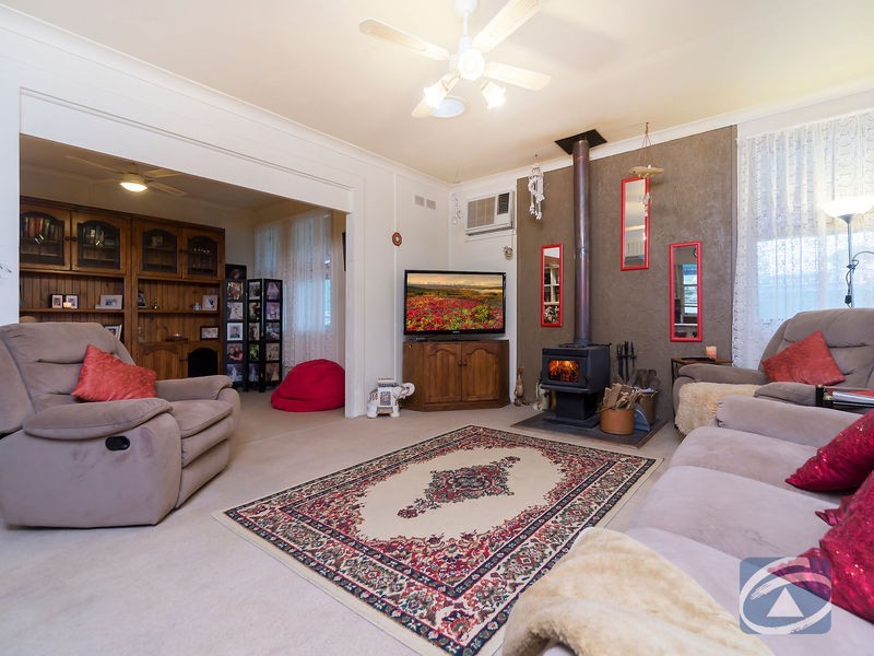 6 Curlew Crescent, Thompson Beach SA 5501