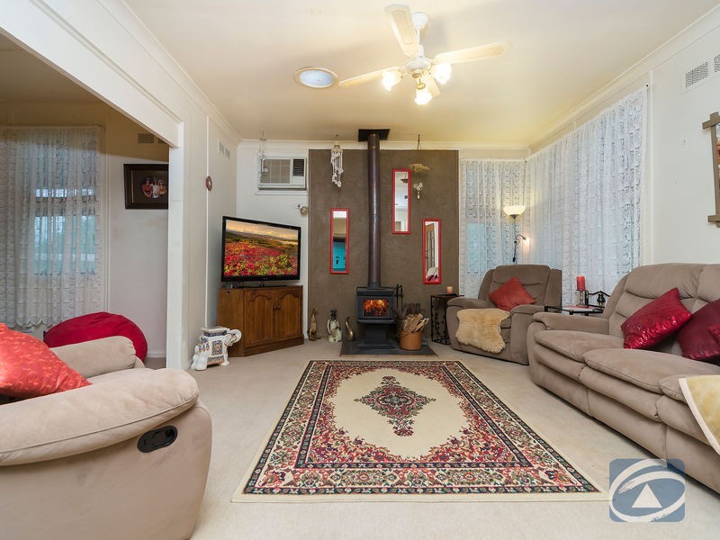 6 Curlew Crescent, Thompson Beach SA 5501