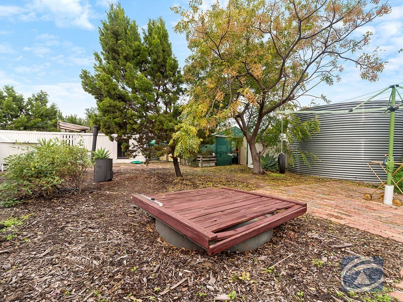 6 Curlew Crescent, Thompson Beach SA 5501