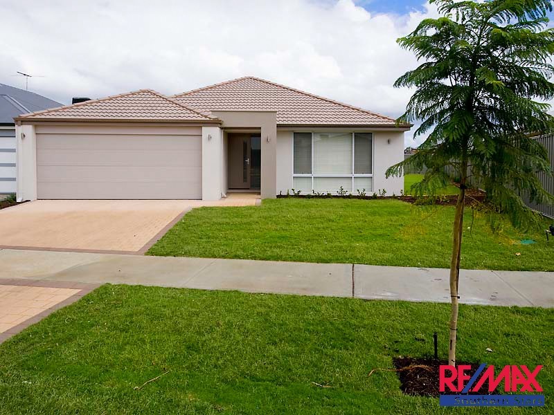 31 Archdale Loop, Piara Waters WA 6112