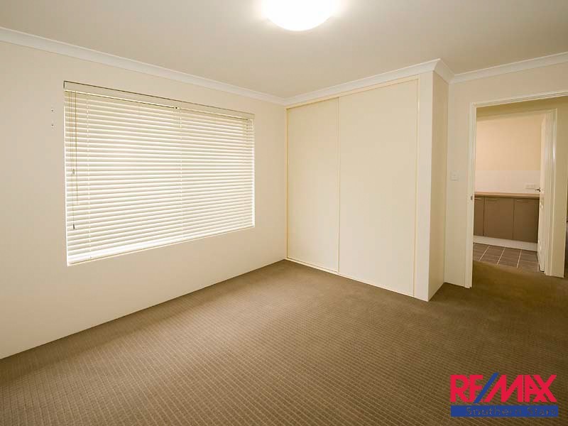 31 Archdale Loop, Piara Waters WA 6112