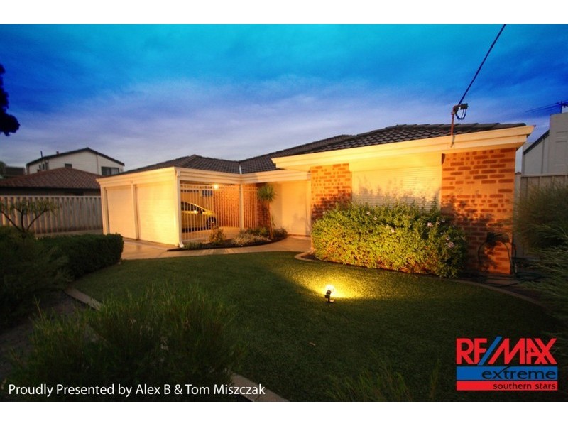 154  Centre Street, Queens Park WA 6107