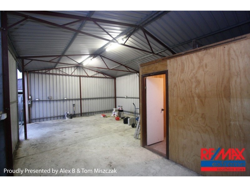 154  Centre Street, Queens Park WA 6107