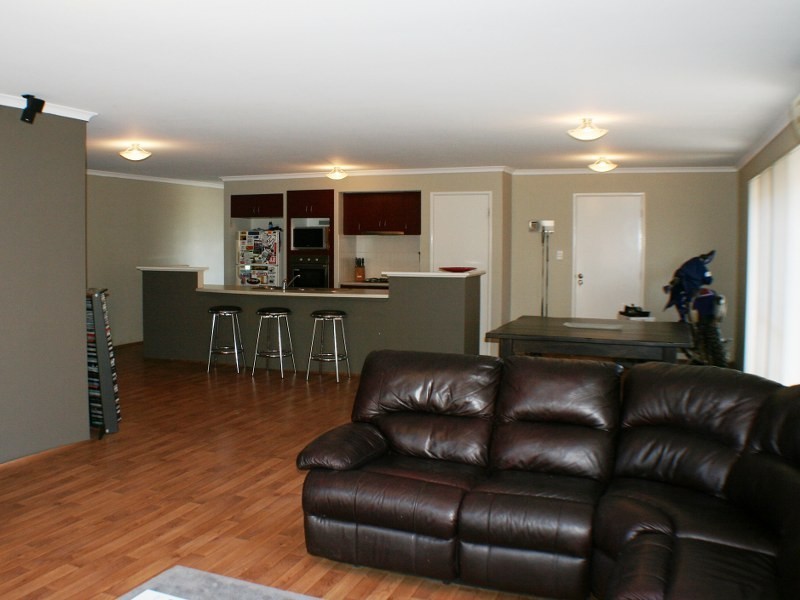 157 Harpenden Street, Huntingdale WA 6110