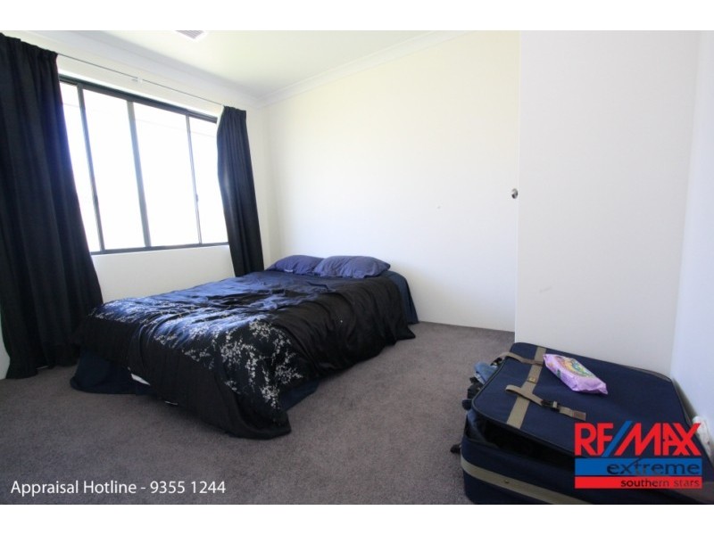 39 Hillhouse Way, Piara Waters WA 6112