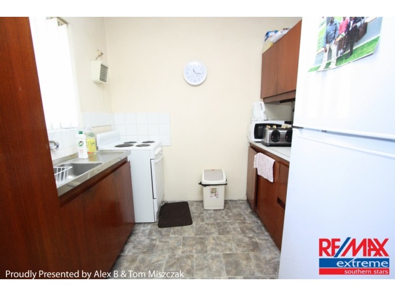 6/307 Wharf Street, Queens Park WA 6107