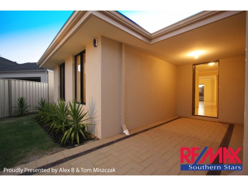 64 Wicklow Circle, Darch WA 6065