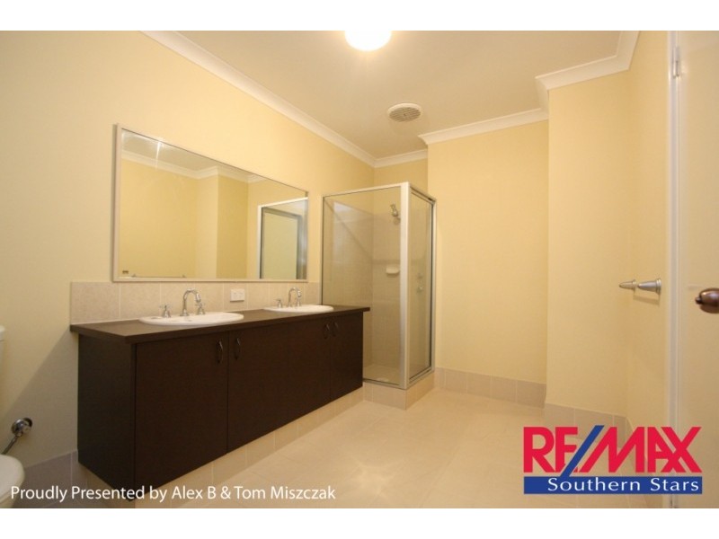 64 Wicklow Circle, Darch WA 6065