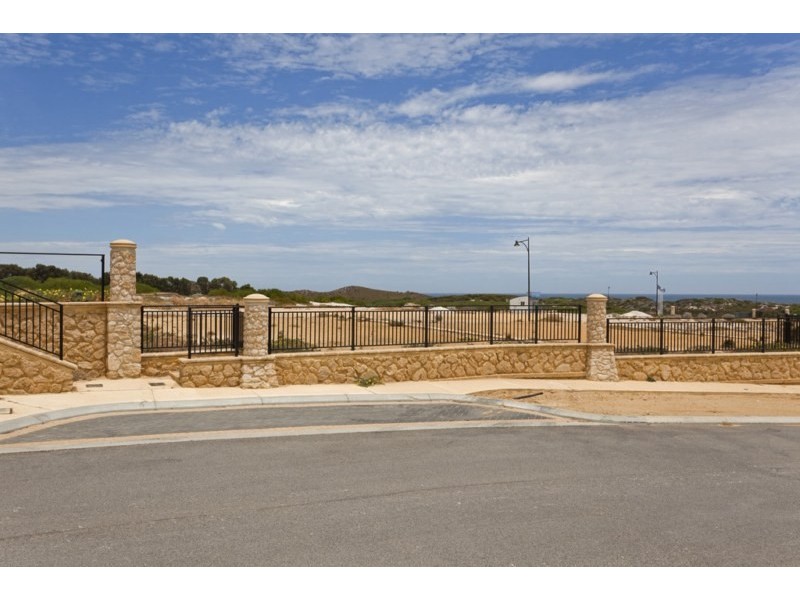 21 Wistari Circle, Two Rocks WA 6037